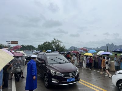 照片